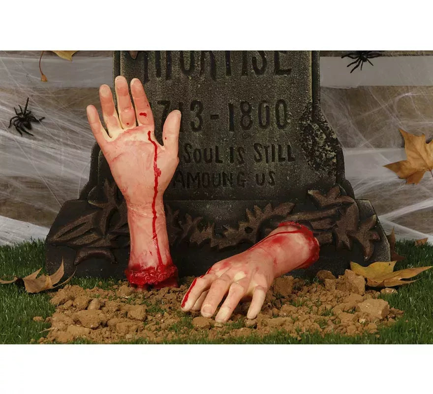 Translation missing: it.Antebrazo y Mano con sangre 32 cm