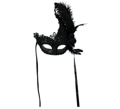 Maschera di piume nere