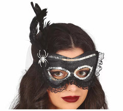 Maschera nera con ragno e piuma