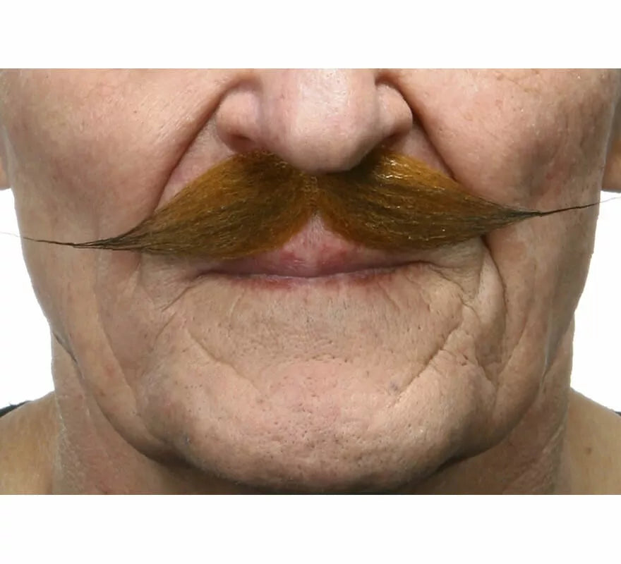 Translation missing: es.Bigote de Época marrón