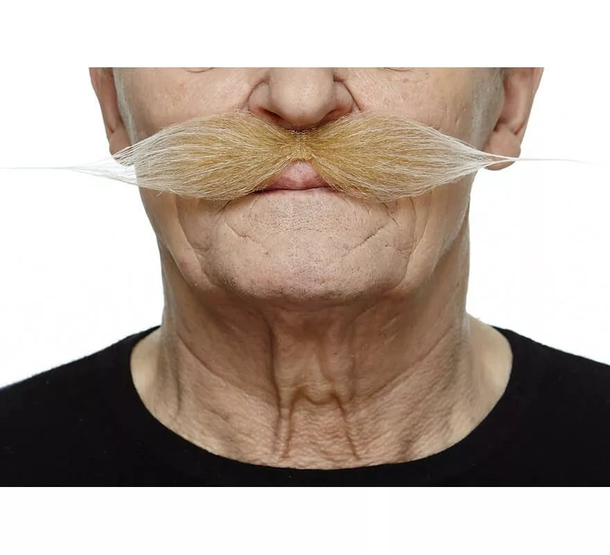 Translation missing: es.Bigote grande rubio