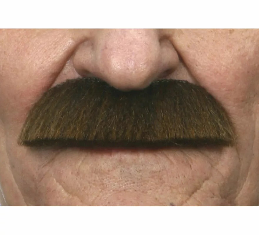 Translation missing: it.Bigote marrón de Capitán Guardia Nacional 2ª GM