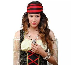 Collana di ossa e teschi