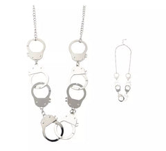 Collana con manette in argento punk