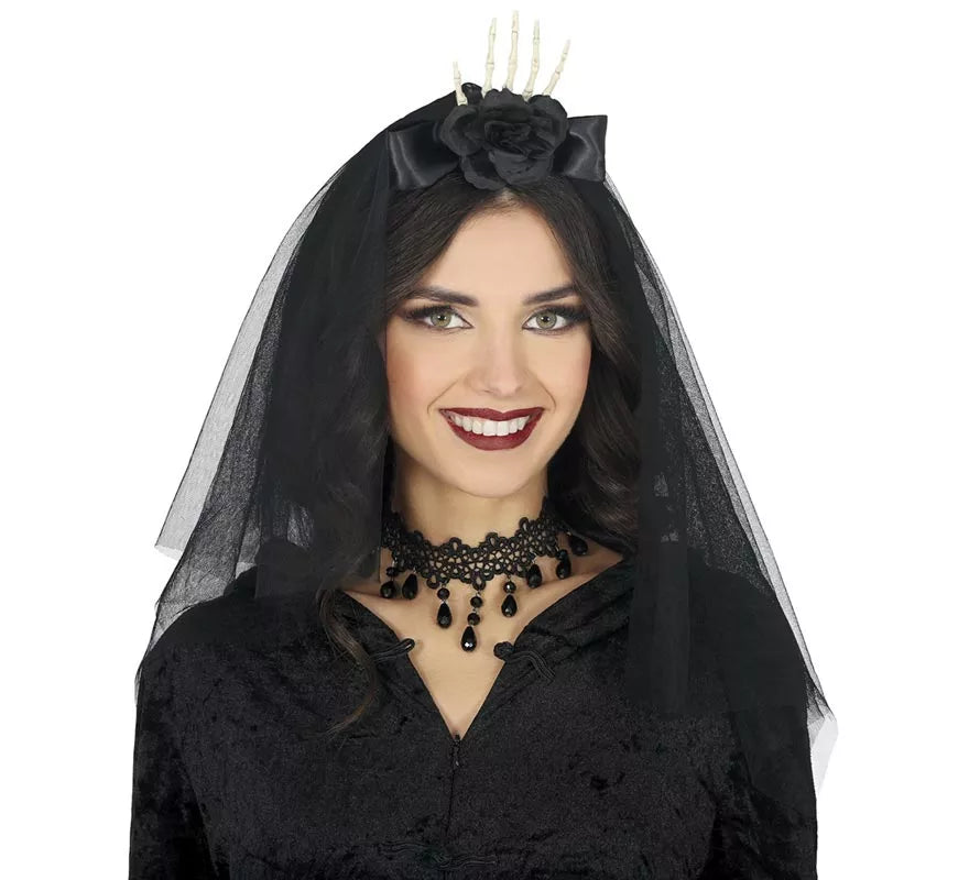 Translation missing: it.Diadema con Velo Mano y Flor negra
