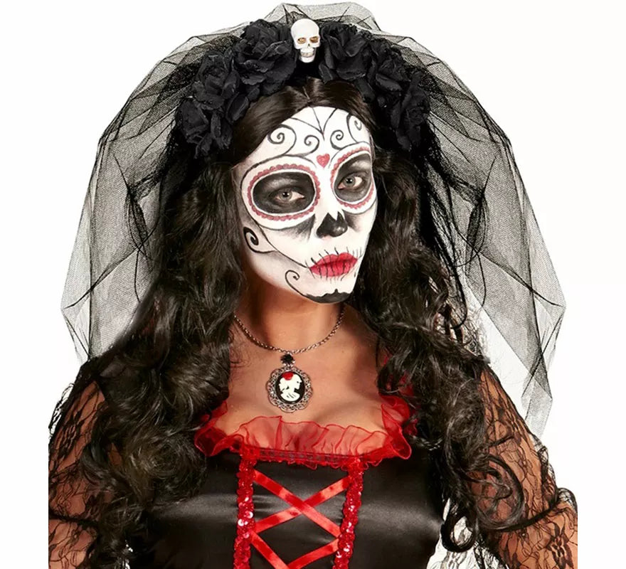 Translation missing: it.Diadema Gótica con 6 Rosas negras con Calavera y Velo