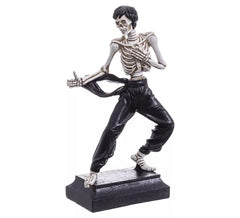Statuetta di Scheletro Praticante di Arti Marziali di 17,3x8,8x30 cm