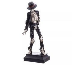 Statuetta di Scheletro Ballerino con Cappello nero di 13,2x10,2x32,5 cm