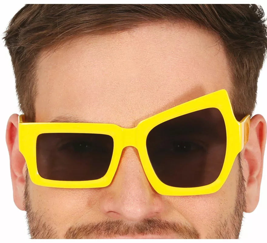 Translation missing: it.Gafas amarillas con guiño adulto