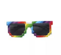 Occhiali scuri per adulti con pixel arcobaleno