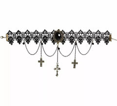 Choker gotico con gemme nere