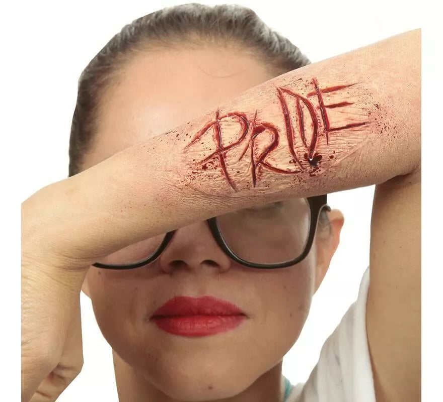 Translation missing: it.Maquillaje FXs de Letras Pride Orgullo