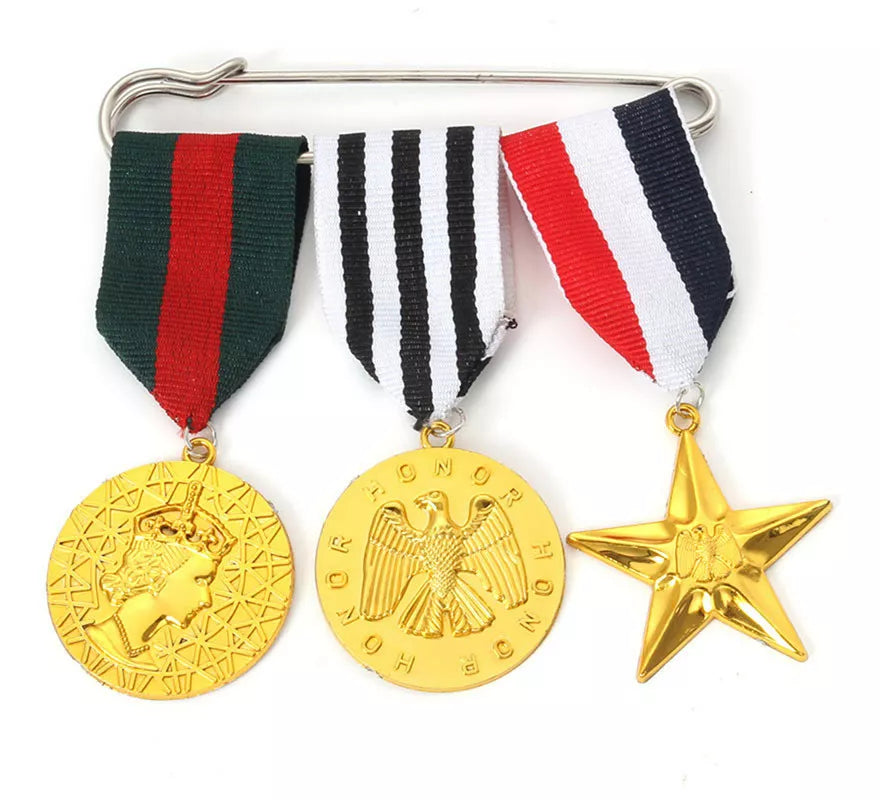 Translation missing: it.Medallas de Honor Militar doradas con cinta
