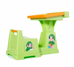 La mia prima scrivania verde