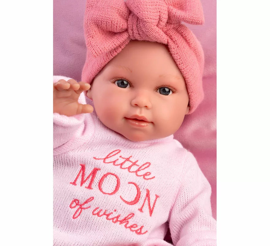 Translation missing: it.Muñeca Olivia Llorona de 38 cm con Cojín, Biberón y Chupete
