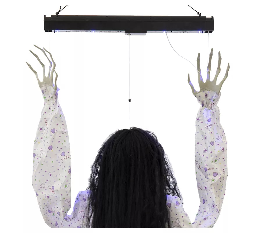 Niña Fantasma Colgante de 50x16x118 cm