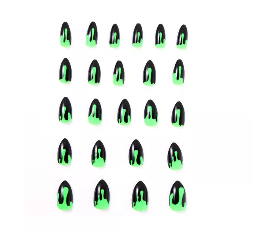 Translation missing: es.Pack de 24 Uñas Postizas Halloween negro y verde
