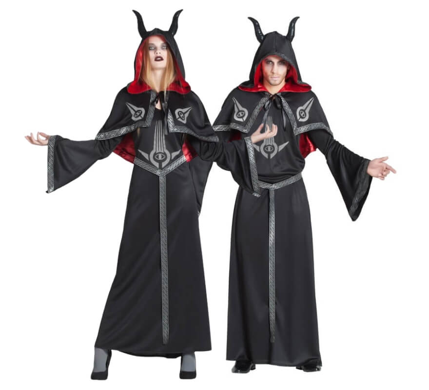 Pareja de hechiceros sectariosrios