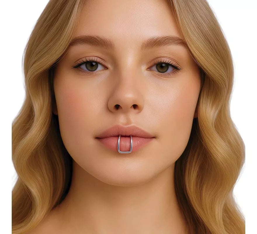 Translation missing: it.Piercing Doble Labio Falso