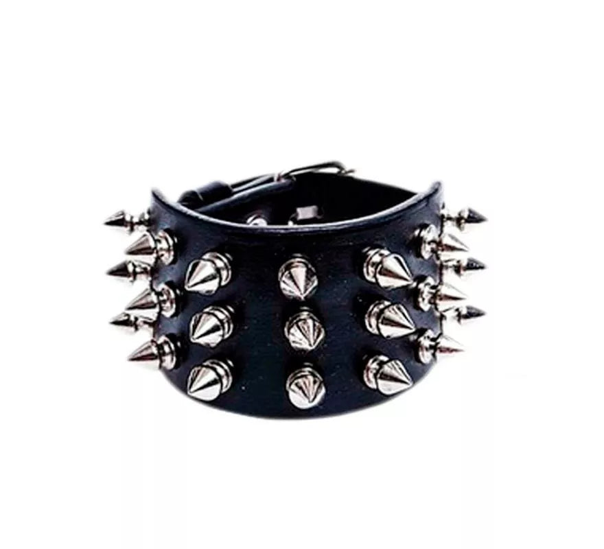 Translation missing: it.Pulsera Punky negra con 3 filas de púas plateadas