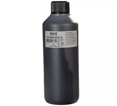 Sangue liquida scura in contenitore da 500 ml.