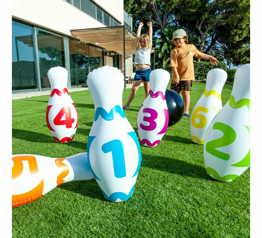Translation missing: it.Set de Bolos Hinchables y Pelota