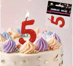 Candela rossa con il numero 5 per i compleanni